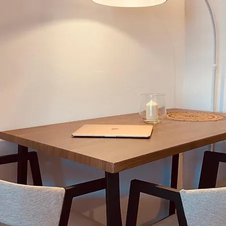 شقة Rustic Retreat In Town سكيروس